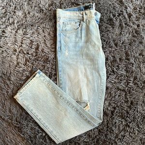 Men’s Ripped Jeans